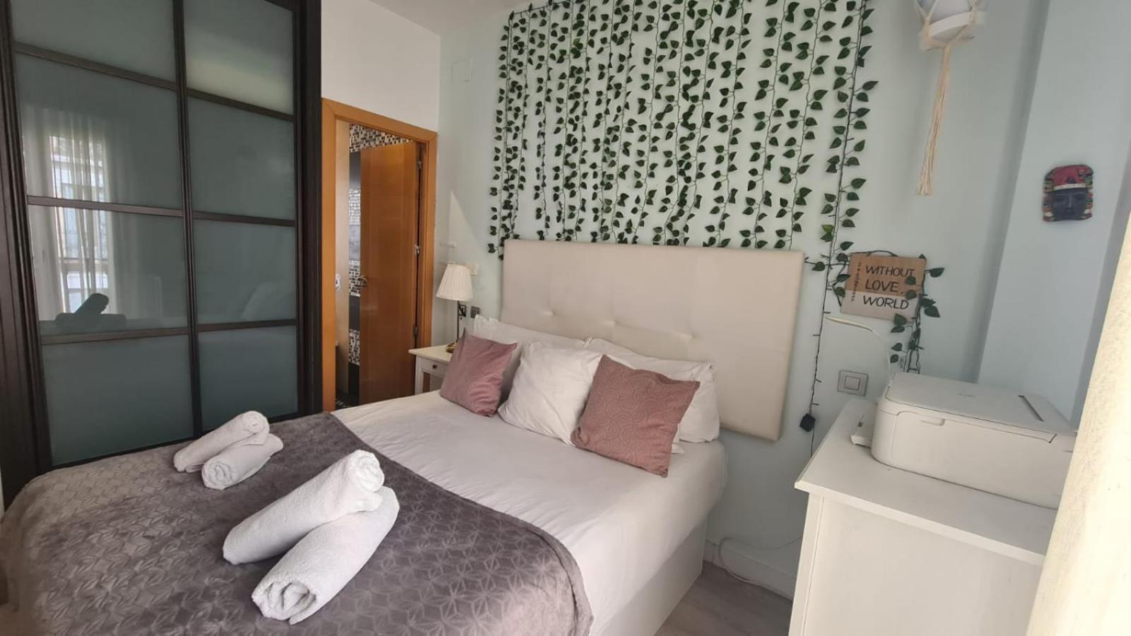Disfruta Madrid Atocha Apartment ภายนอก รูปภาพ