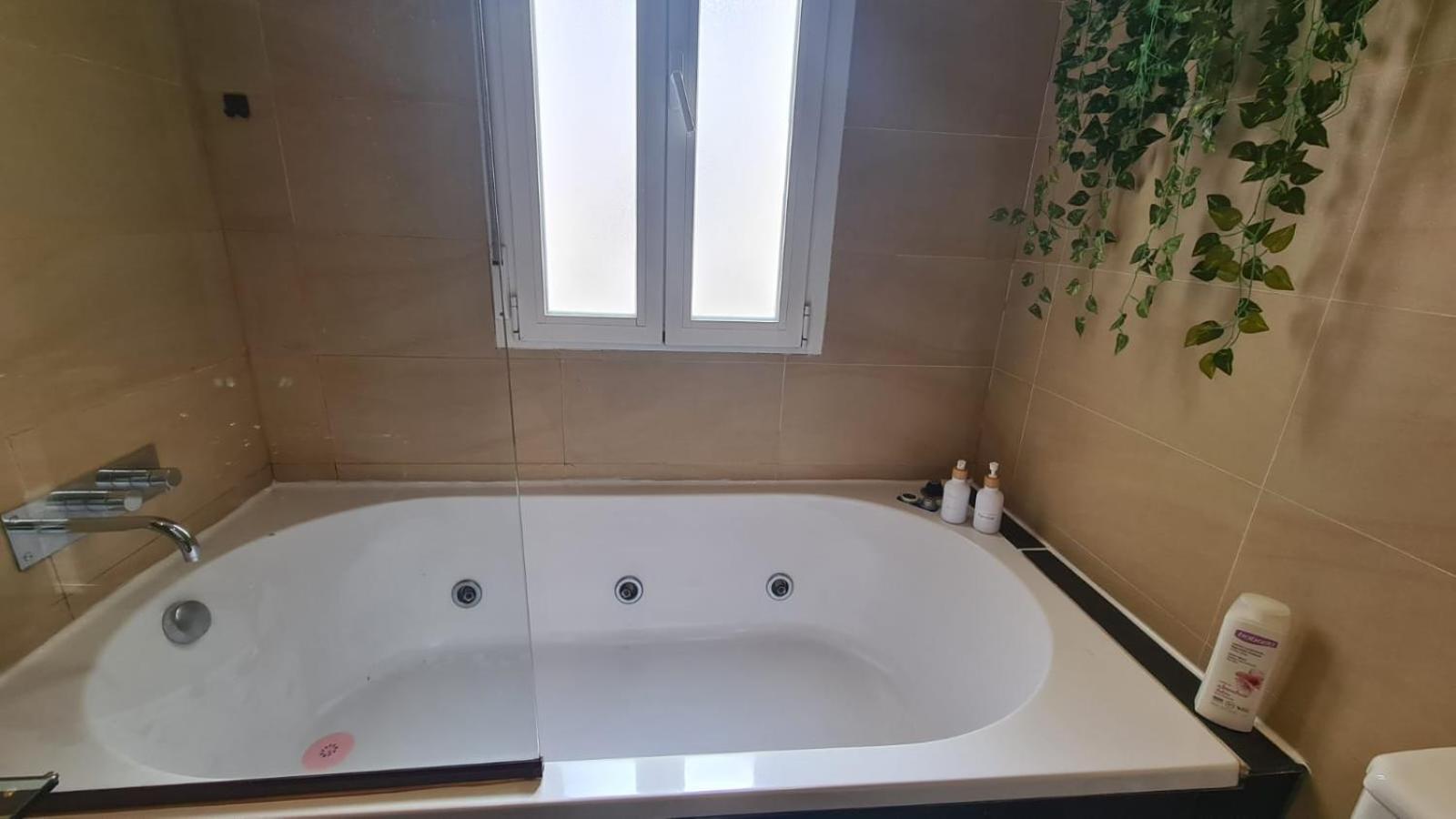Disfruta Madrid Atocha Apartment ภายนอก รูปภาพ